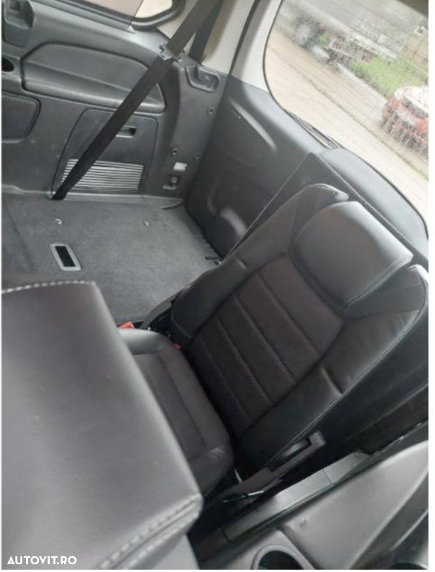 Ford Galaxy 2.2 TDCi Titanium - 8