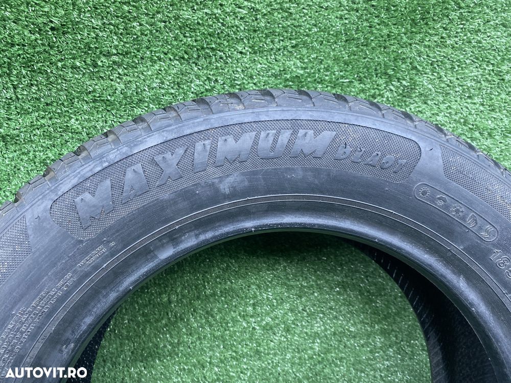 Set 4 anvelope iarna vara All season DoubleStar Maximum 185 65 R15 88H - 4