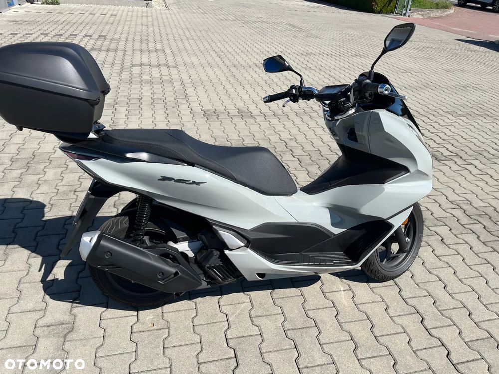 Honda PCX - 10
