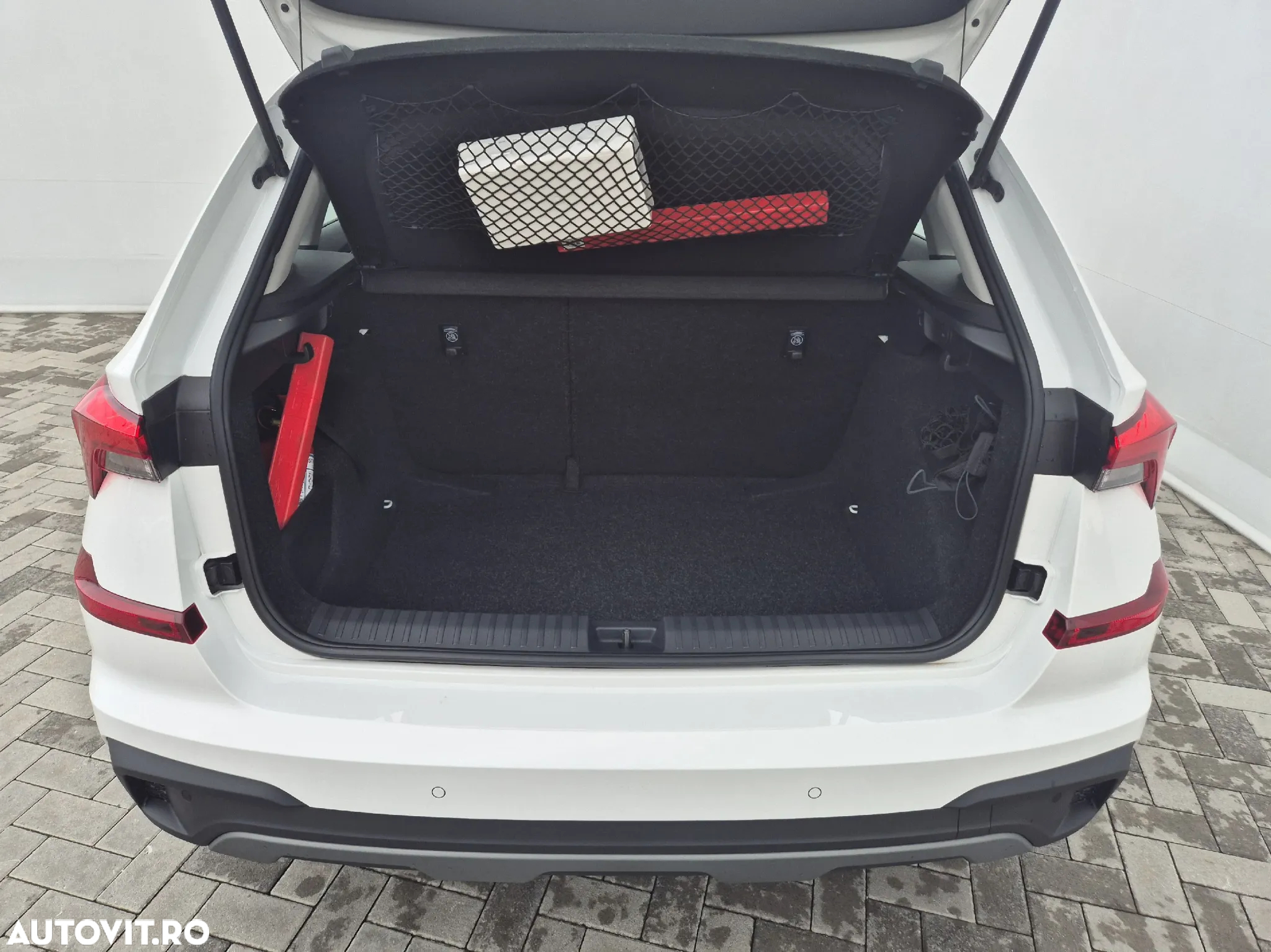 Skoda Kamiq 1.0 TSI Selection - 24