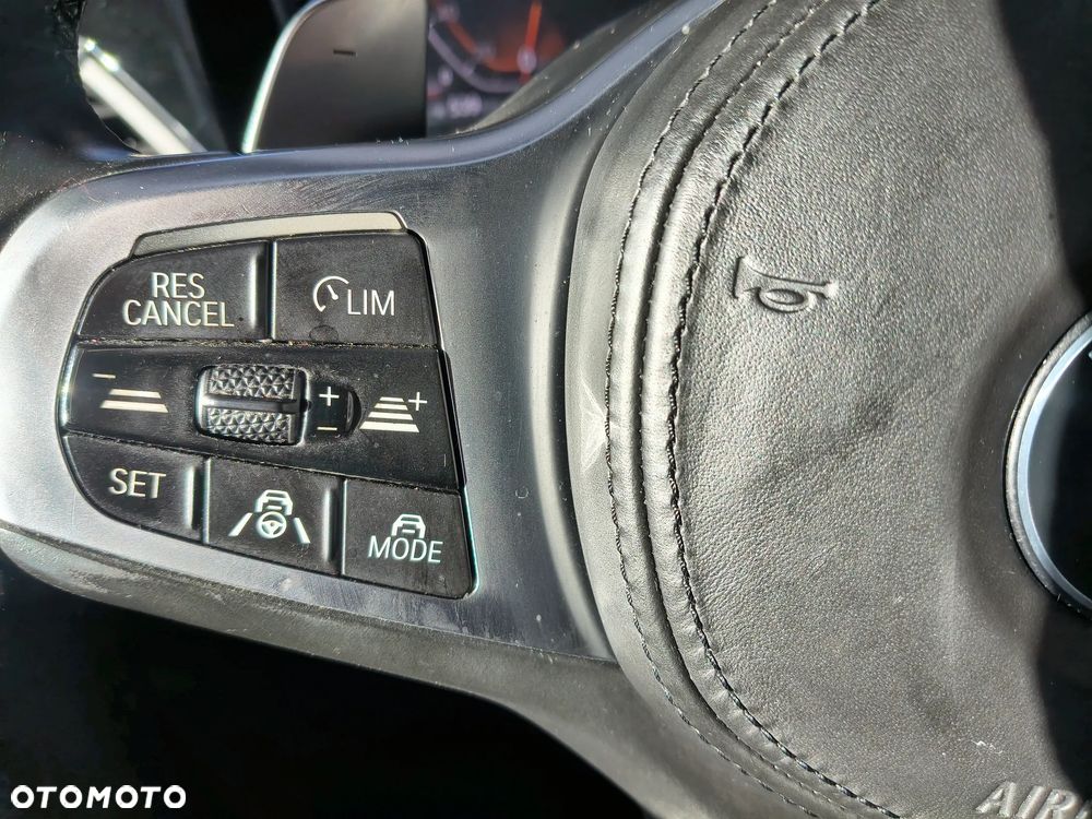 BMW Seria 3 - 16