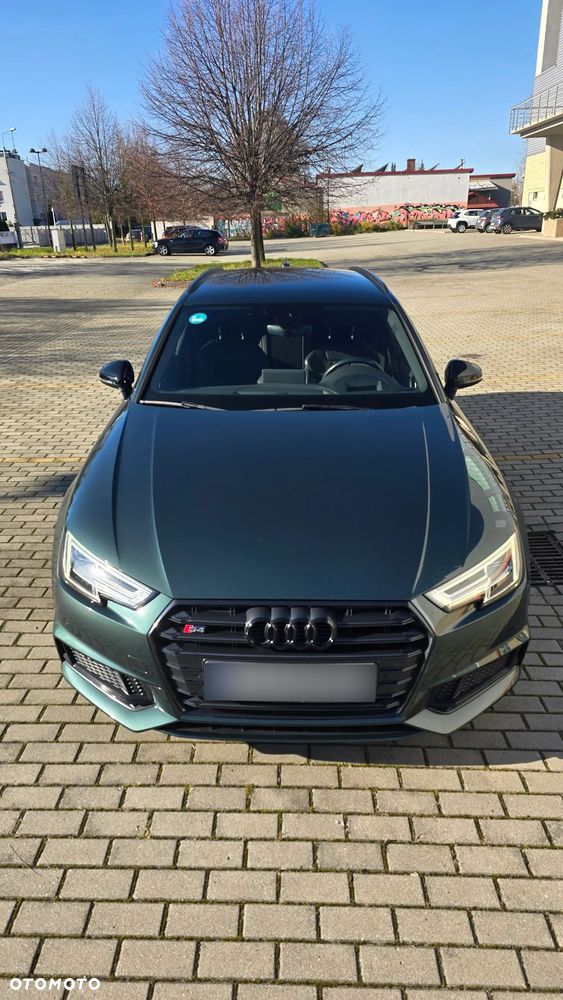 Audi S4 Limousine - 3