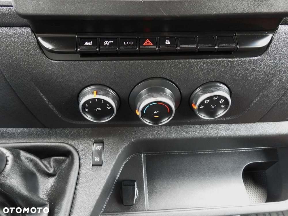 Renault MASTER PLANDEKA 10 PALET WEBASTO KLIMATYZACJA TEMPOMAT LEDY PNEUMATYKA  165KM - 35