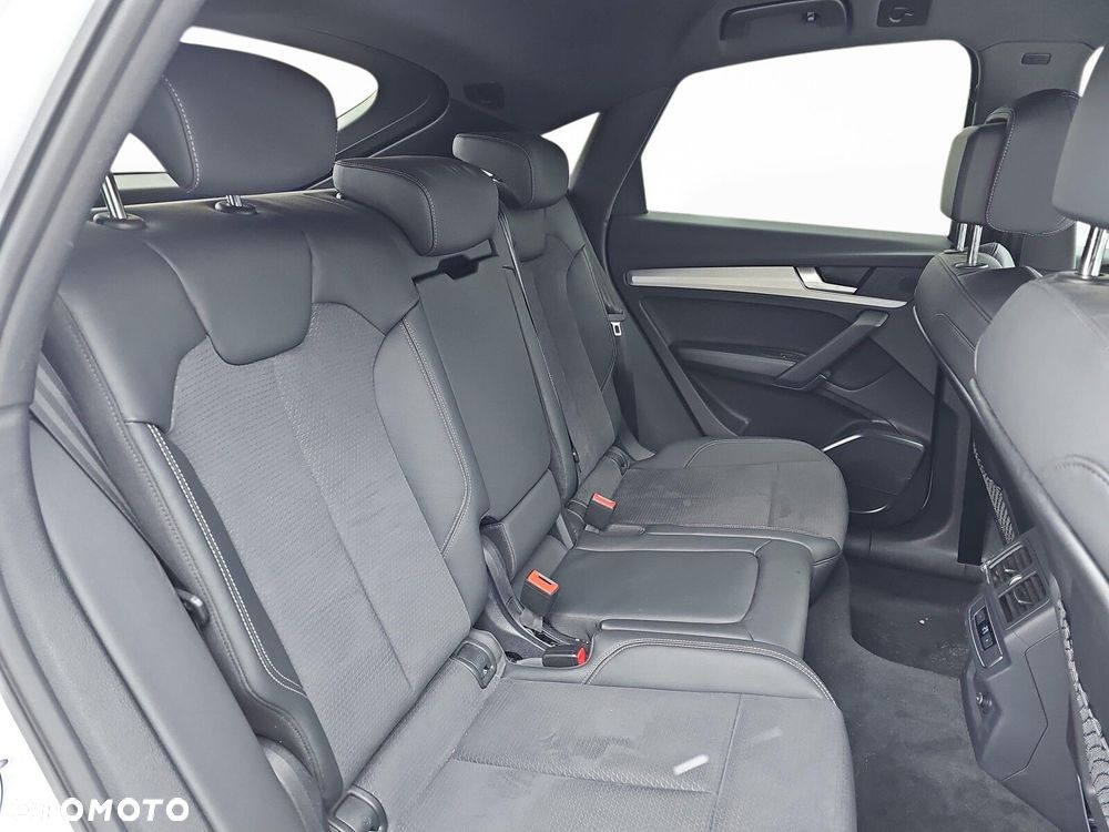 Audi Q5 Sportback - 30