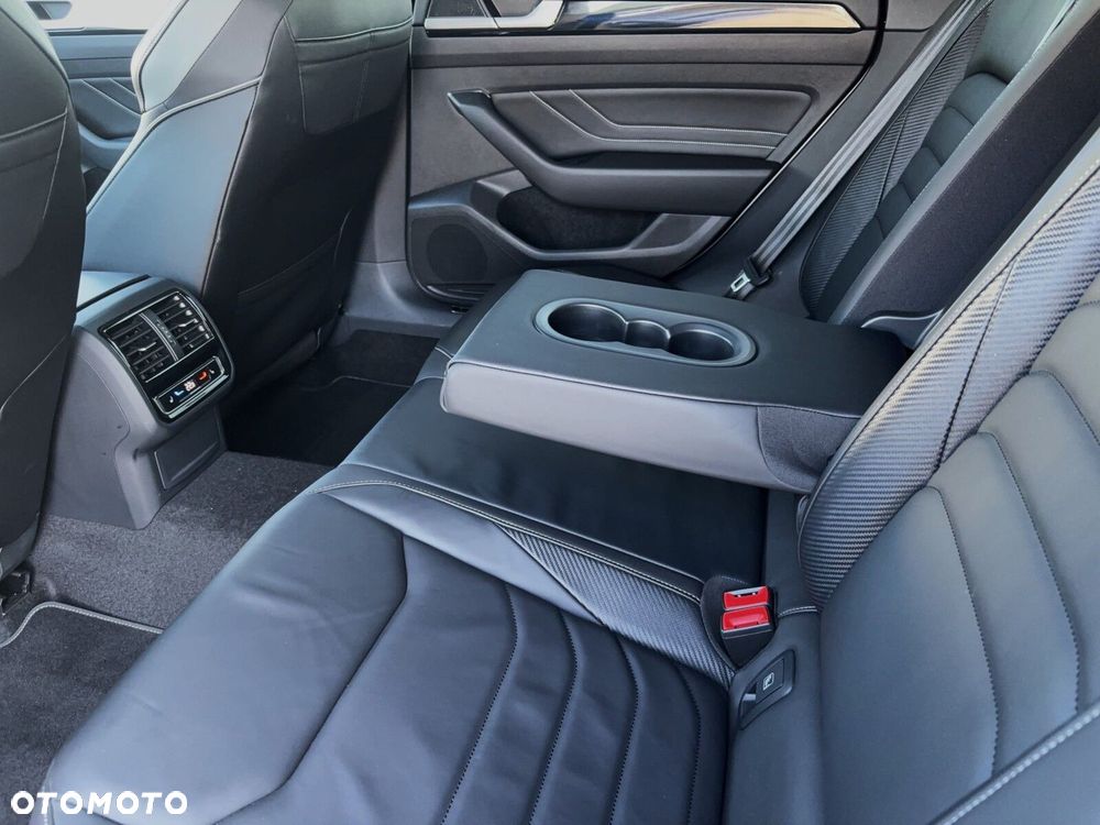 Volkswagen Arteon 2.0 TDI 4Motion R-Line DSG - 17