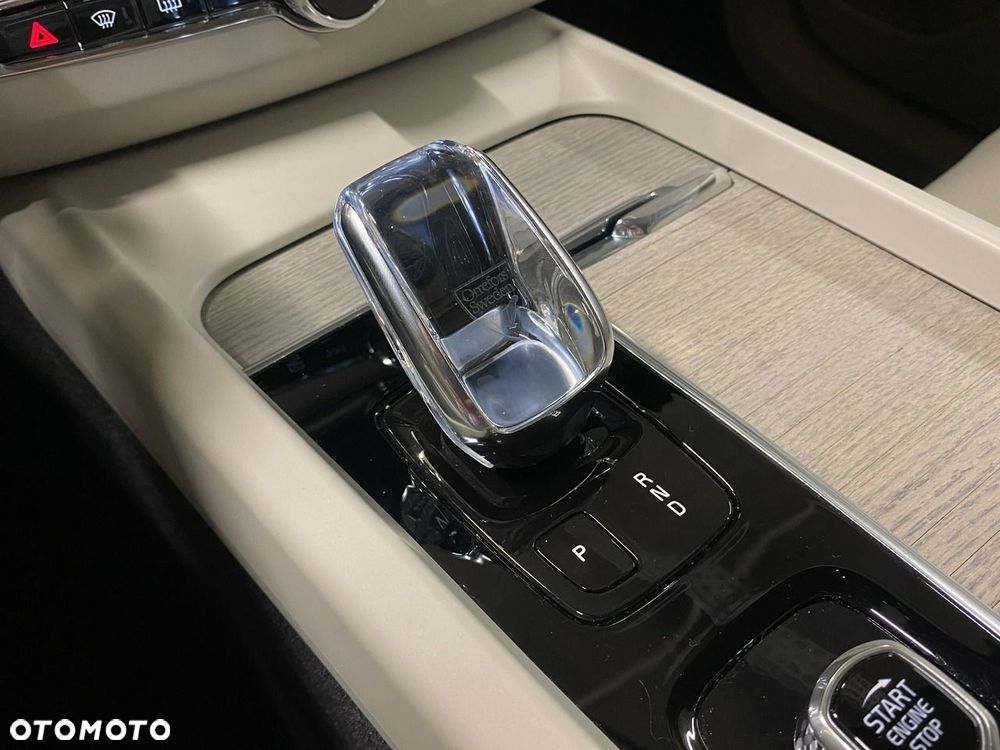 Volvo XC 60 - 38