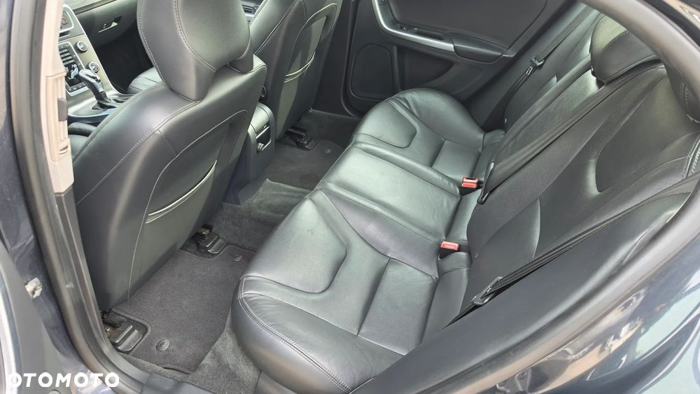 Volvo S60 2015