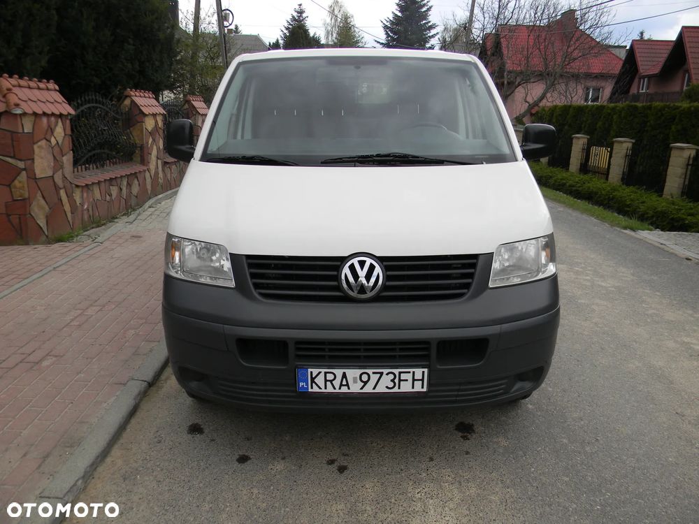 Volkswagen Transporter - 2