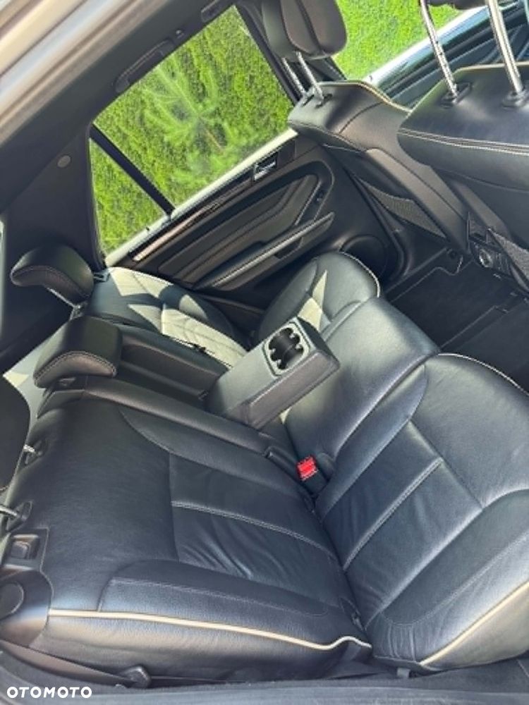 Mercedes-Benz ML 350 BlueTEC 4-Matic - 12