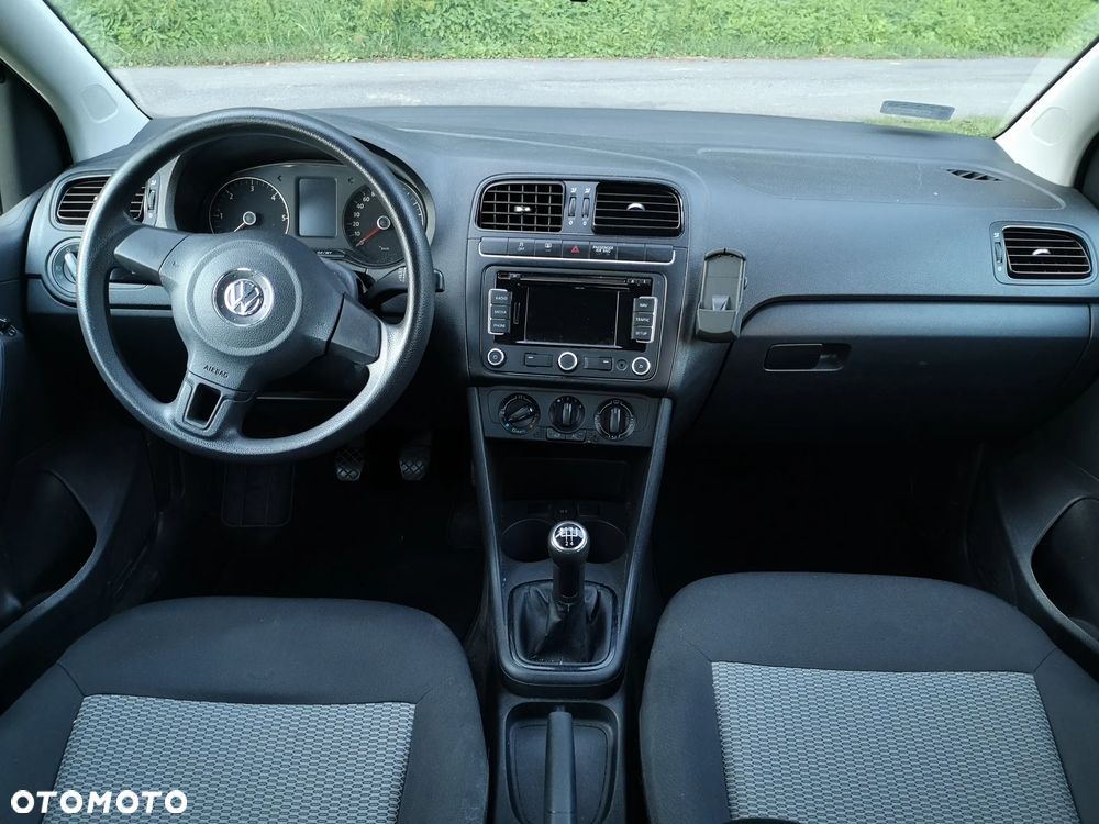 Volkswagen Polo 1.6 TDI DPF Highline - 9