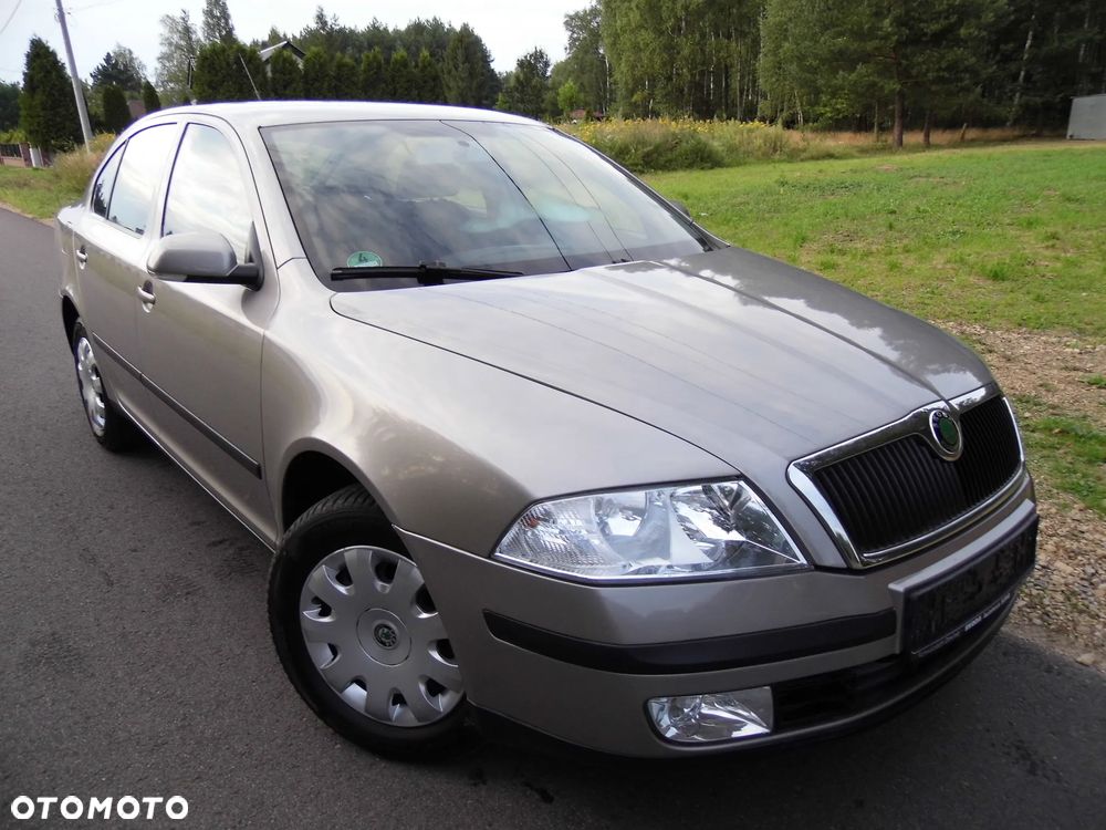 Skoda Octavia 1.6 Team Edition - 10
