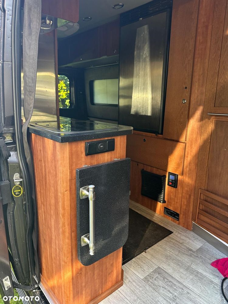 Dodge Promaster Camper 5 - 21