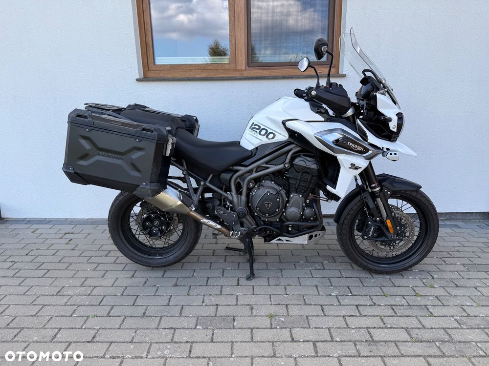 Triumph Tiger - 3