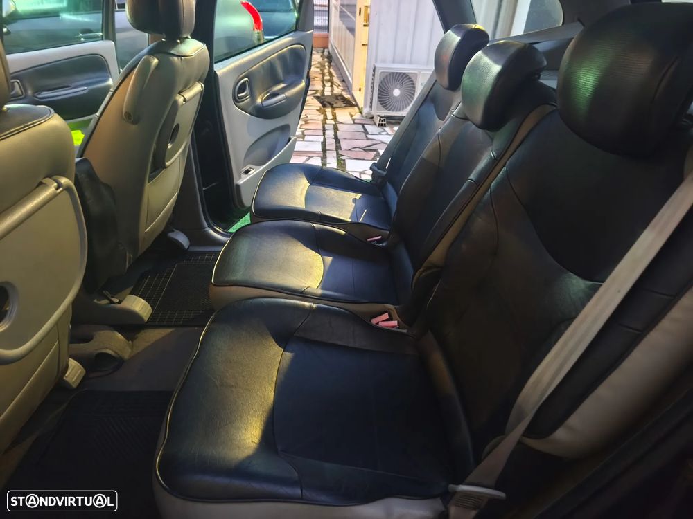 Renault Scénic RX4 2.0 16V Privilège - 15