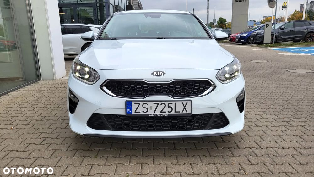 Kia Ceed 1.4 T-GDI M DCT - 9