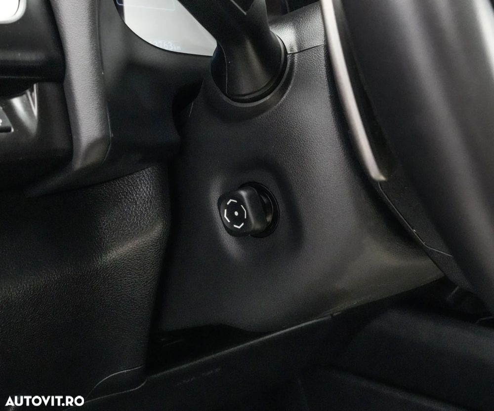 Lexus UX 300e Luxury - 25