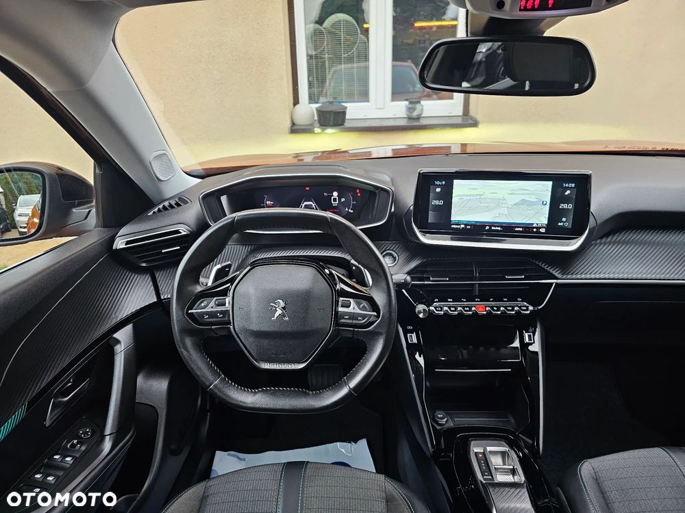 Peugeot 2008 1.5 BlueHDi Allure Pack S&S EAT8 - 25