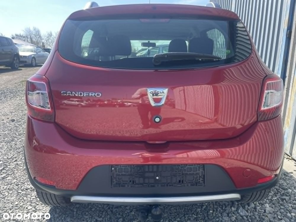 Dacia Sandero Stepway 1.5 dCi - 10