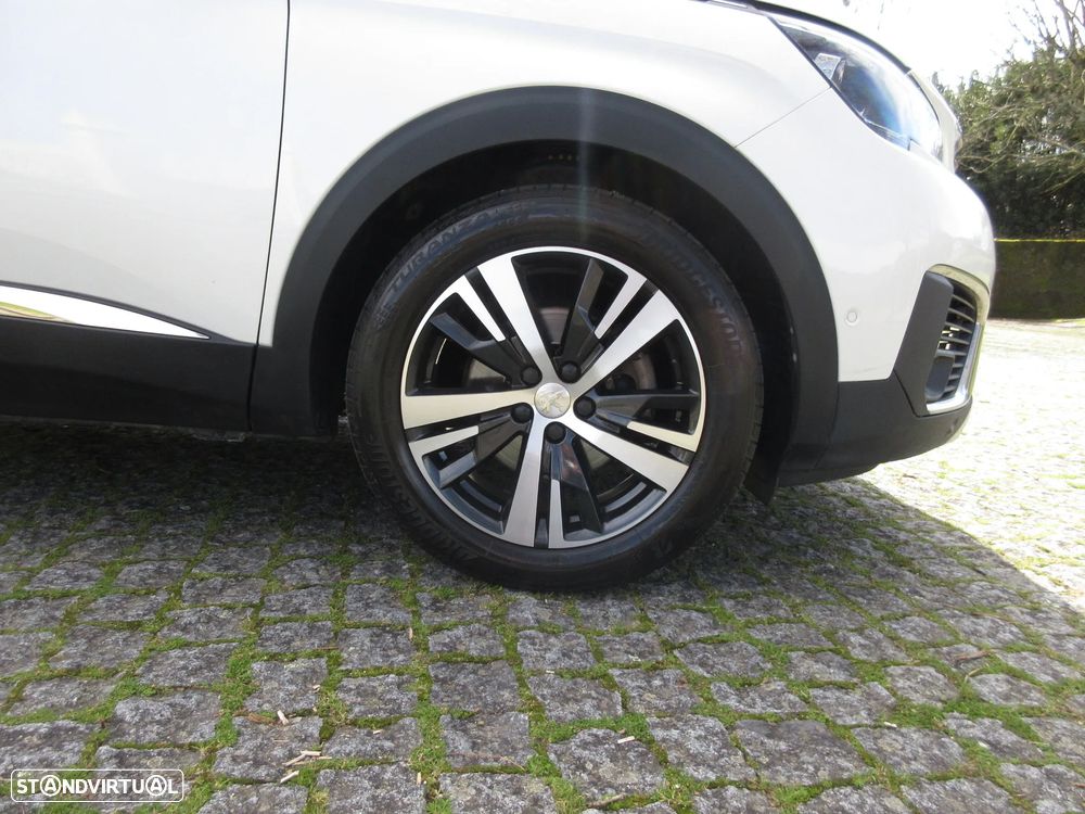 Peugeot 5008 BlueHDI 120 EAT6 Allure - 14