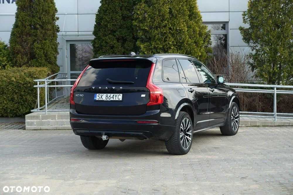Volvo XC 90 - 8