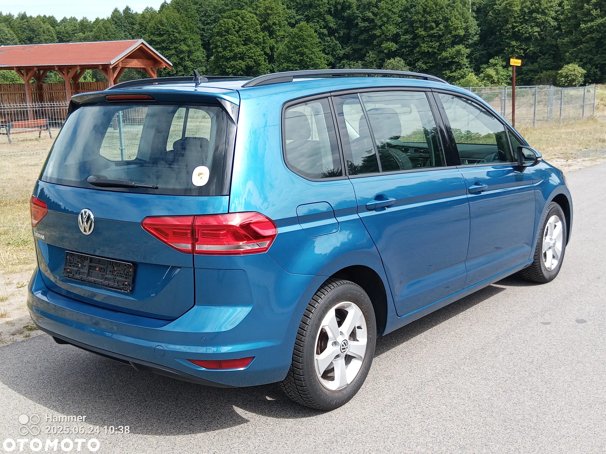 Volkswagen Touran 1.2 TSI BMT Comfortline - 4