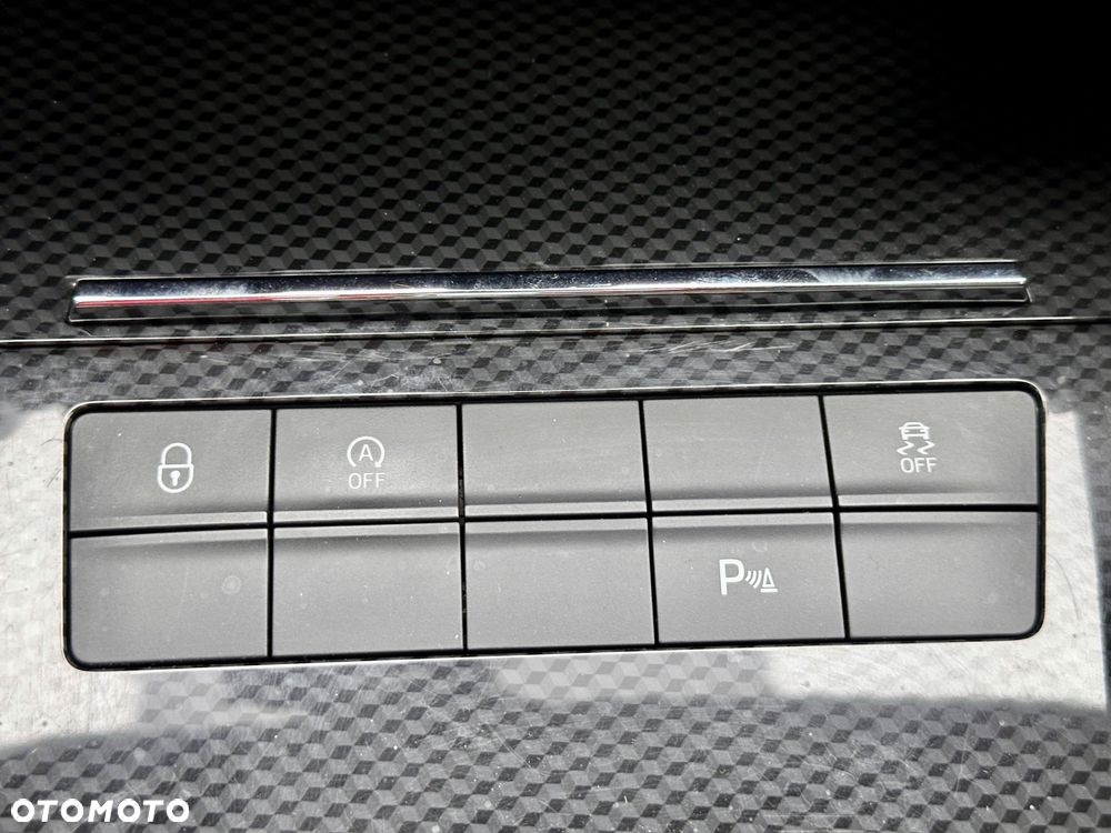 Skoda Octavia 2.0 TDI (Green tec) DSG RS - 25