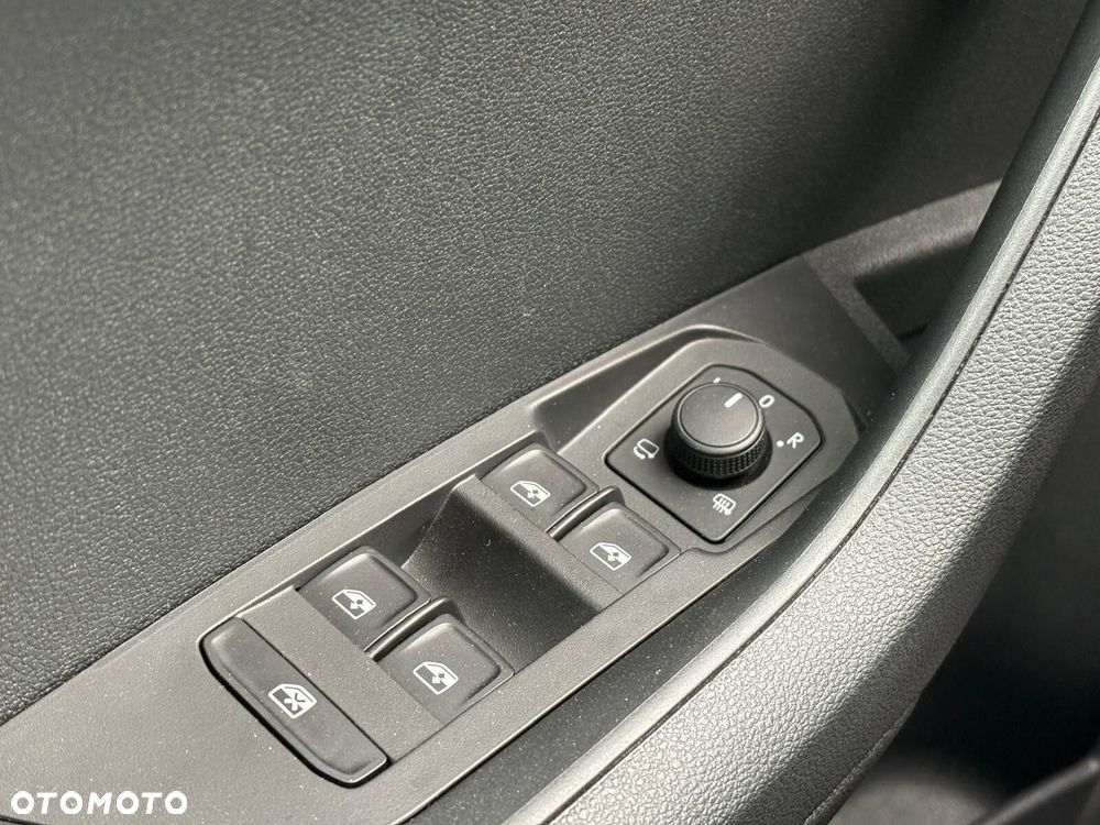 Skoda Karoq 1.5 TSI ACT Sportline DSG - 31