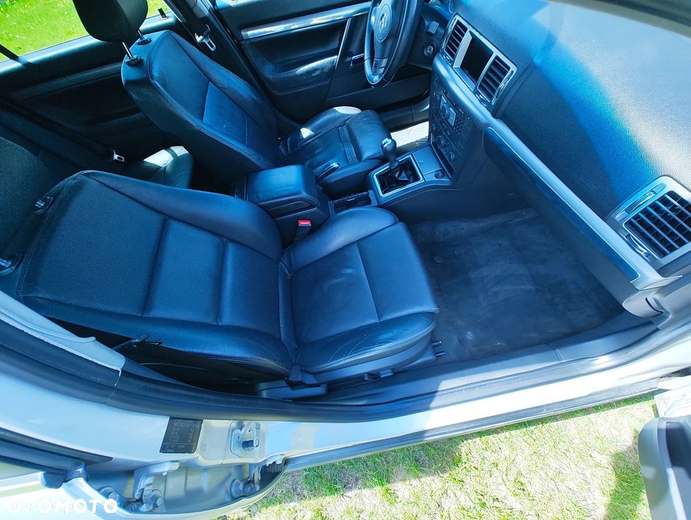 Opel Vectra 1.8 Cosmo - 10