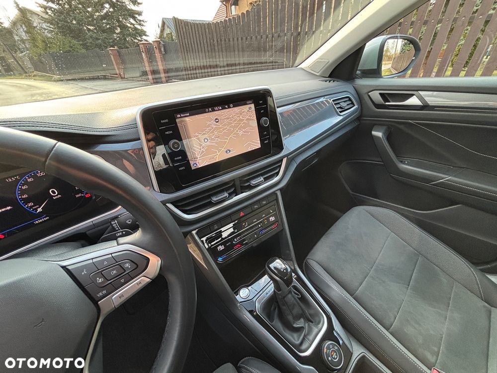 Volkswagen T-Roc 2.0 TDI SCR 4MOTION DSG Style - 9