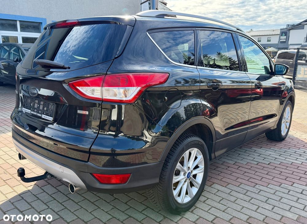 Ford Kuga 1.5 EcoBoost 2x4 Titanium - 9