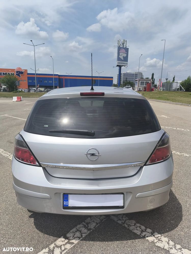 Opel Astra 1.7 CDTI ECOTEC - 6