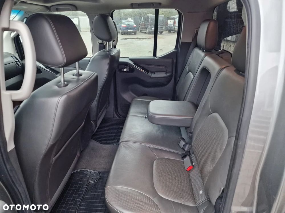 Nissan Navara 2.5 D FE - 11