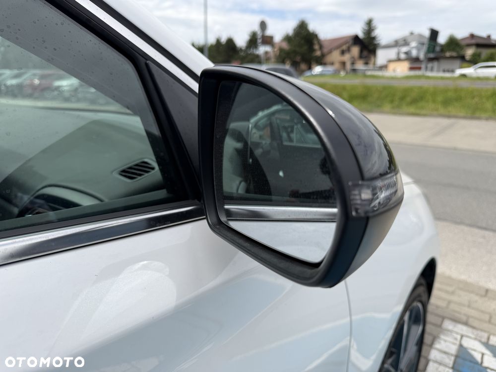 Hyundai i30 1.5 T-GDI 48V Smart - 9
