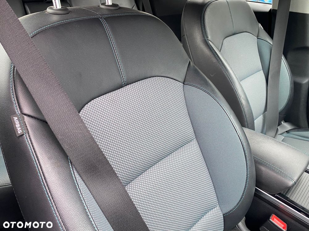 Kia Niro 64kWh M - 28