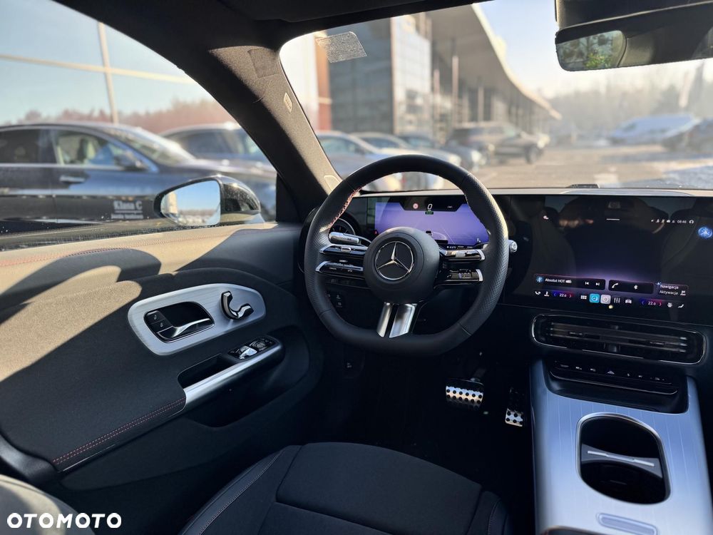 Mercedes-Benz CLA 220 4Matic - 10