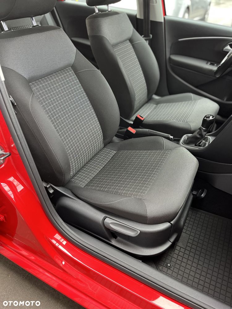 Volkswagen Polo 1.2 TSI BMT Comfortline - 27