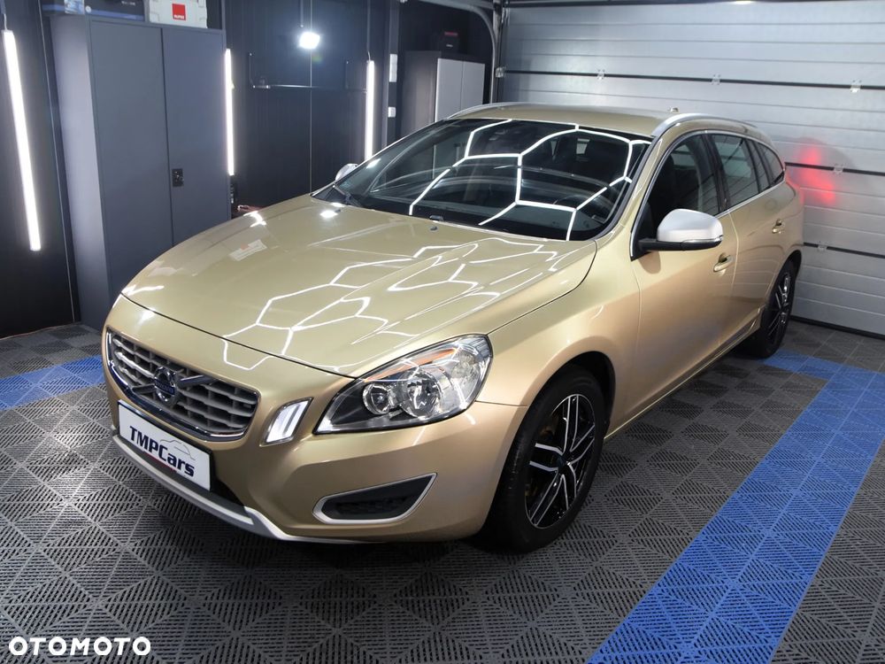 Volvo V60 D4 Geartronic - 27