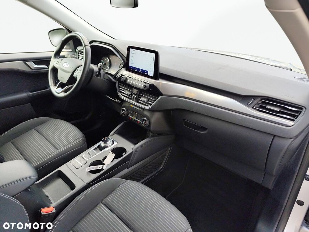 Ford Kuga - 18