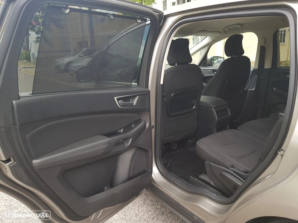 Ford S-Max 2.0 TDCi Titanium - 28