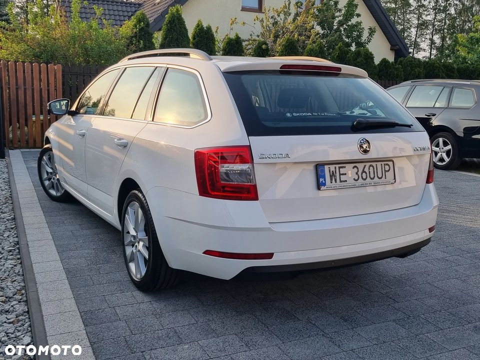 Skoda Octavia 2.0 TDI SCR Style DSG - 5