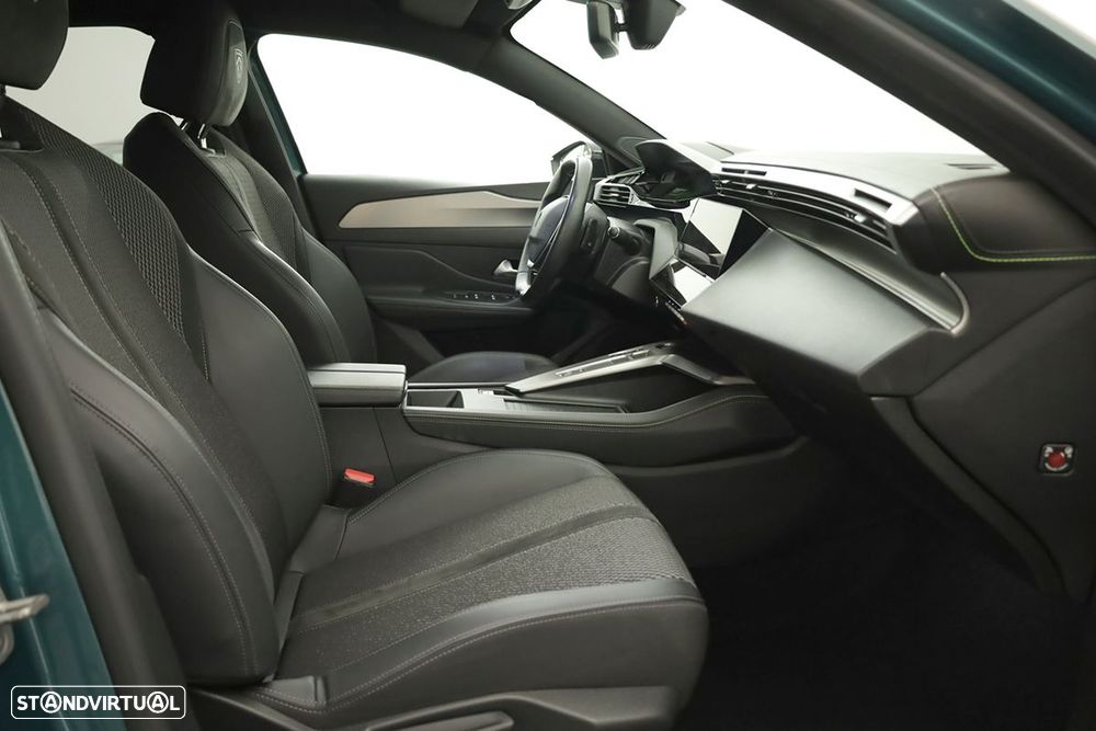 Peugeot 308 SW 1.2 PureTech GT EAT8 - 19