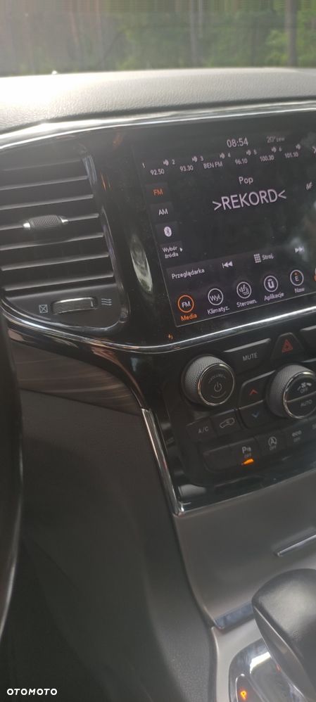 Jeep Grand Cherokee - 4