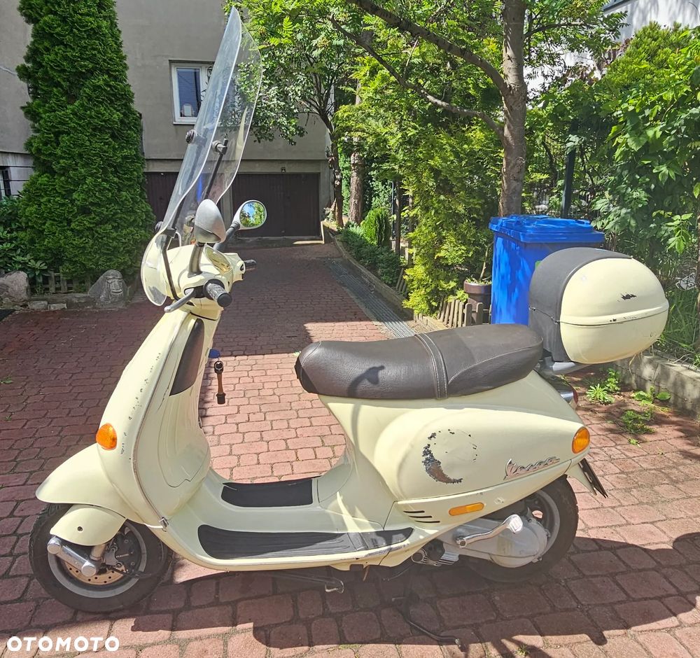 Piaggio Vespa - 9