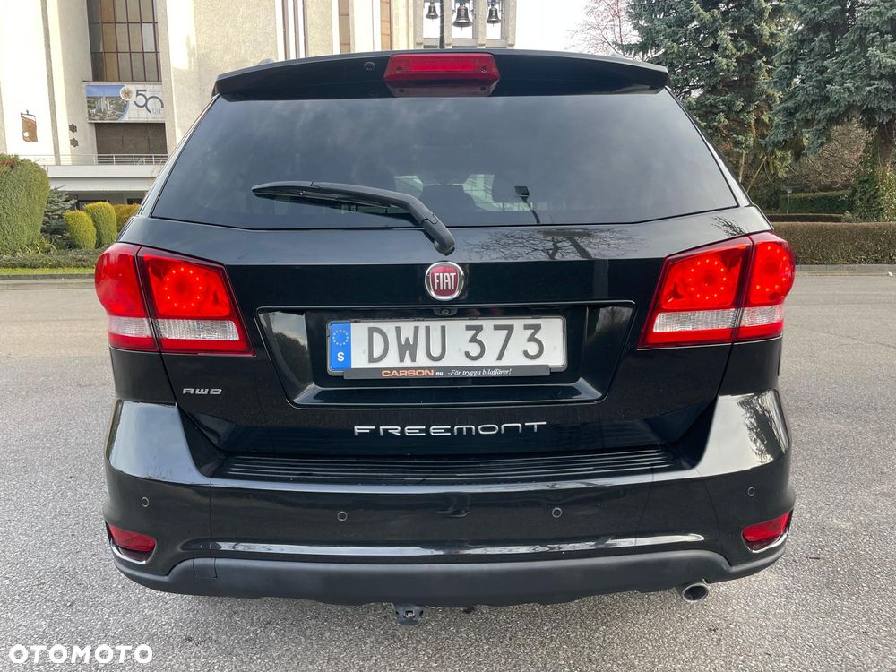 Fiat Freemont 2.0 Multijet Black Code AWD - 25