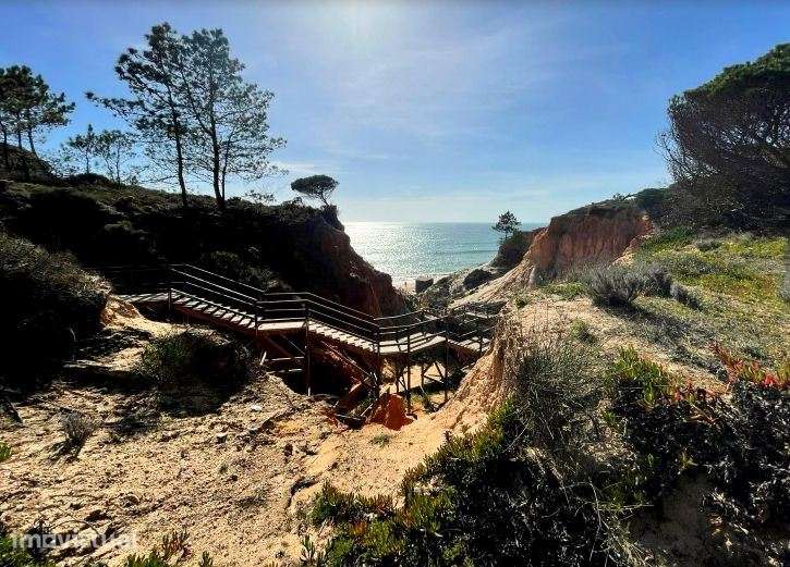 Terreno Misto com 10,4 hectares em Vale Carro de Baixo, Albufeira.