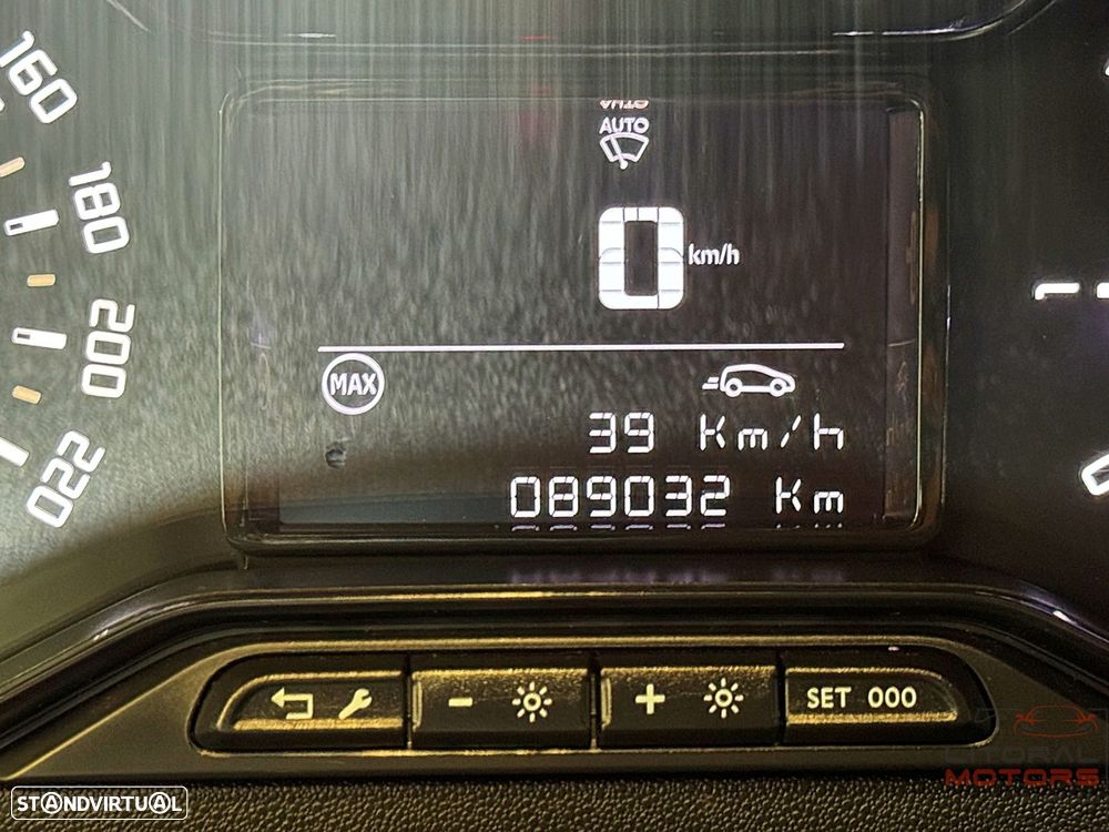 Citroën C3 1.2 PureTech C-Series - 26