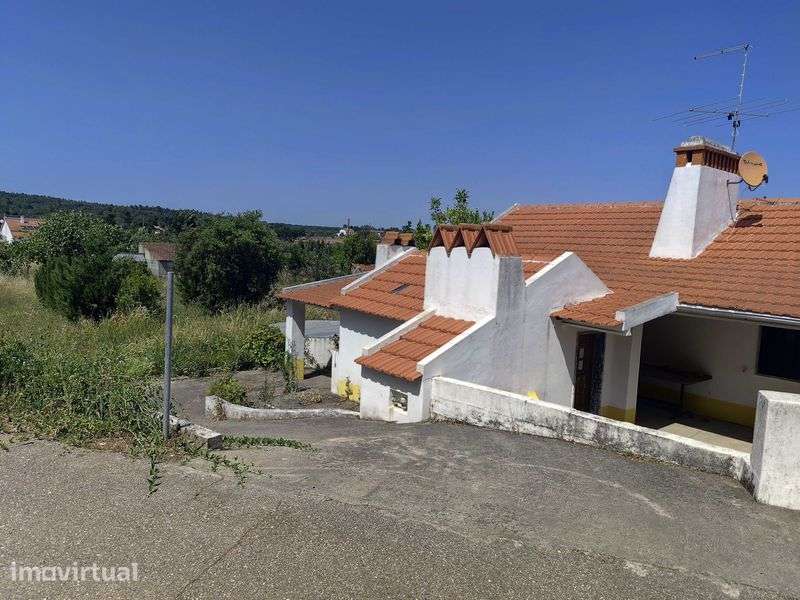 Vendo moradia com terreno - Grande imagem: 2/12