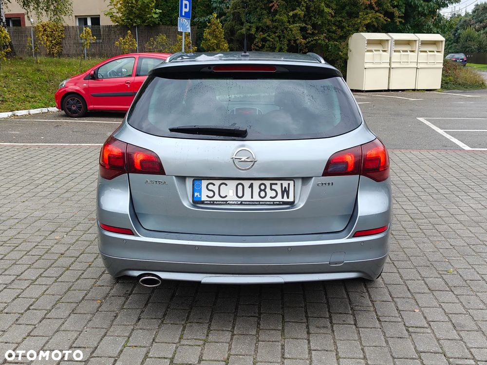 Opel Astra 2.0 CDTI DPF Cosmo - 12