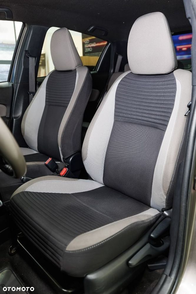 Toyota Yaris - 9