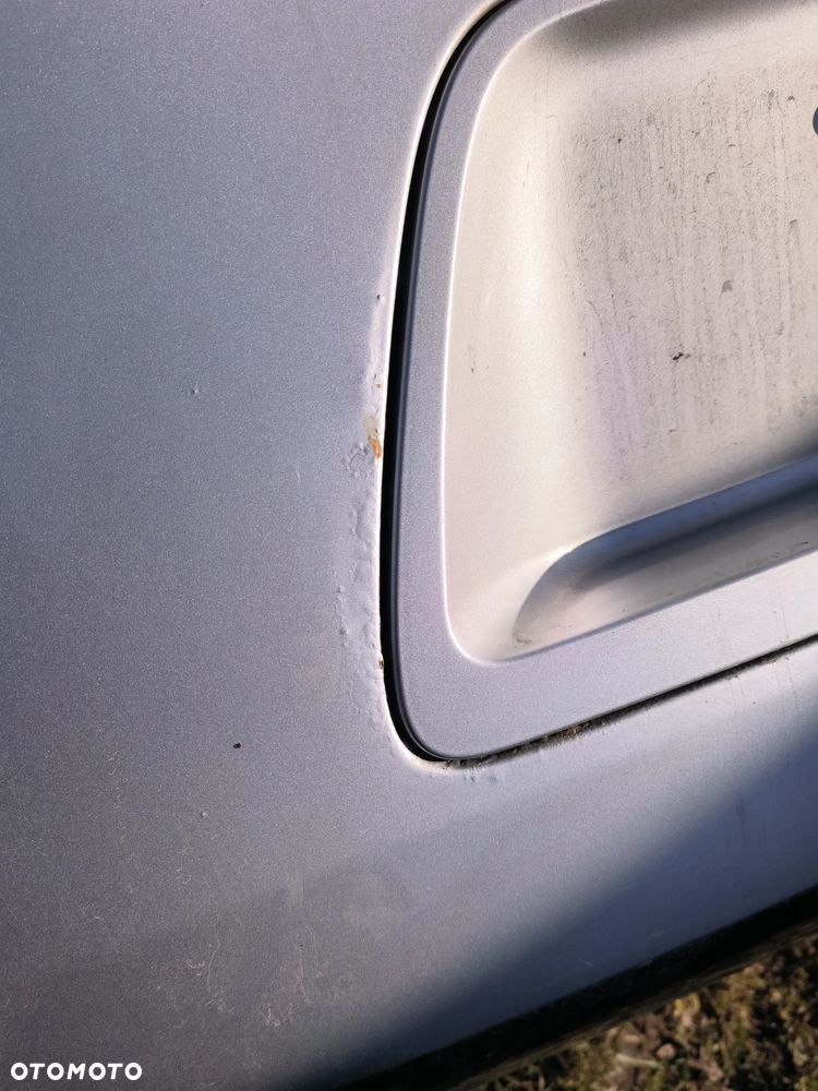 MERCEDES BENZ C klasa W203 KOMBI klapa pokrywa bagażnika - 3